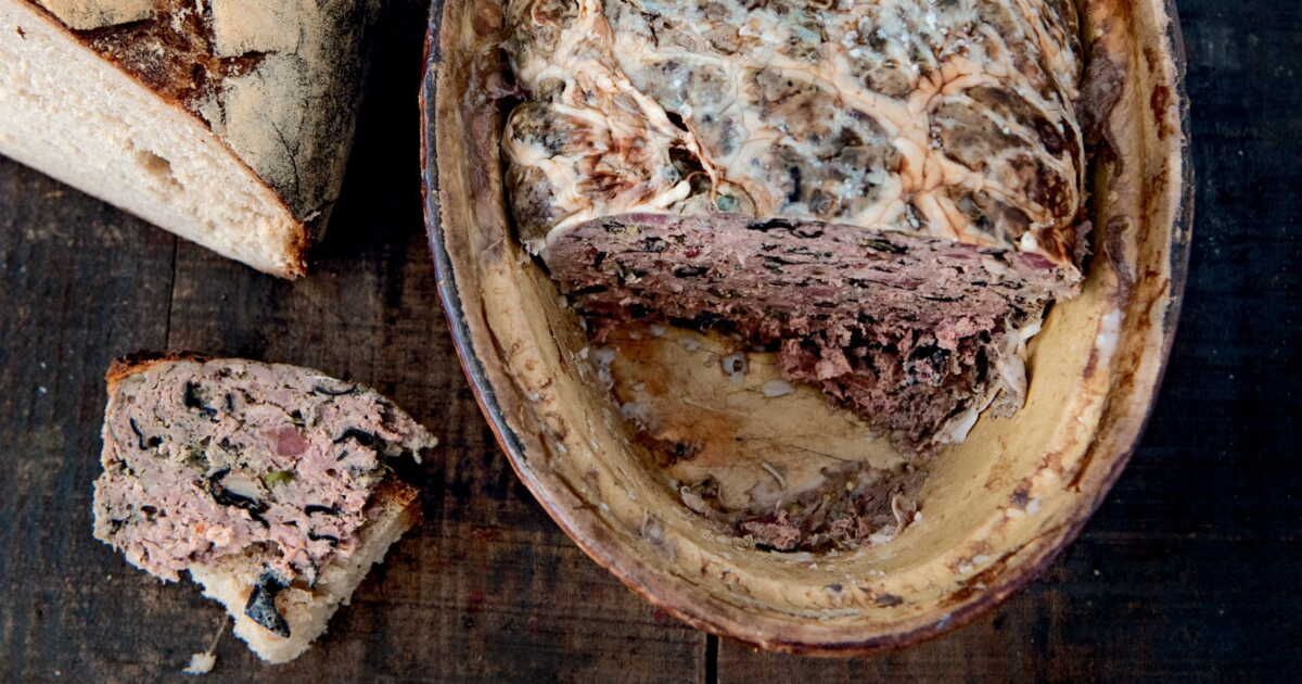 Un délice raffiné : la terrine de foie de porc aux champignons