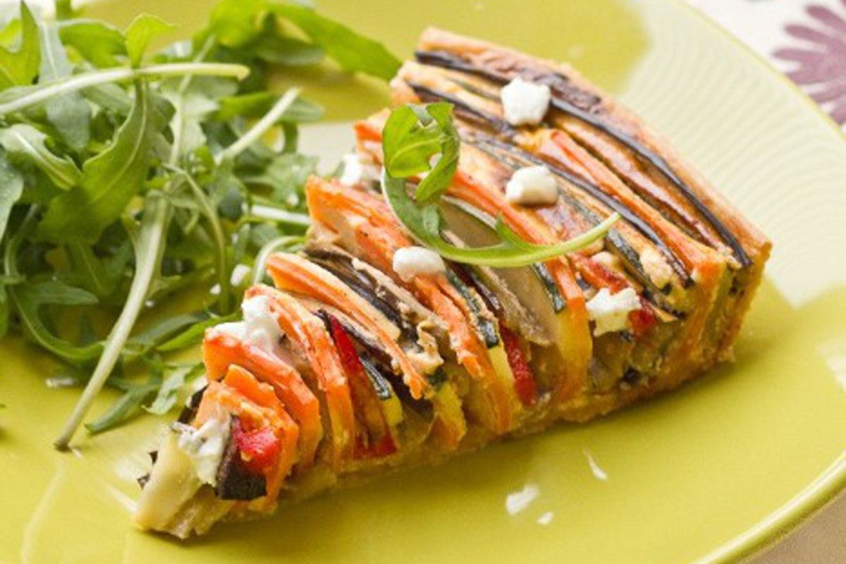Tarte provençale en spirale {Courgette, Aubergine, Poivron & Carotte}