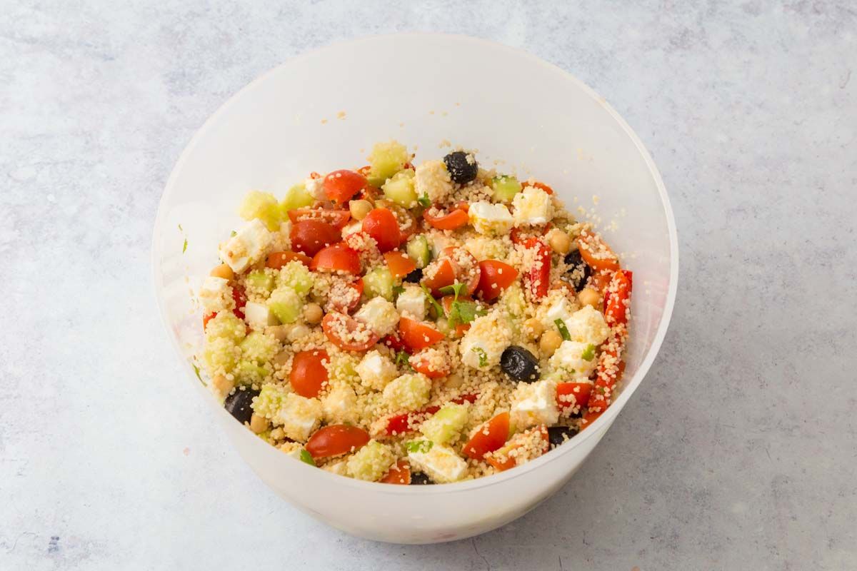 Salade de couscous méditerranéenne