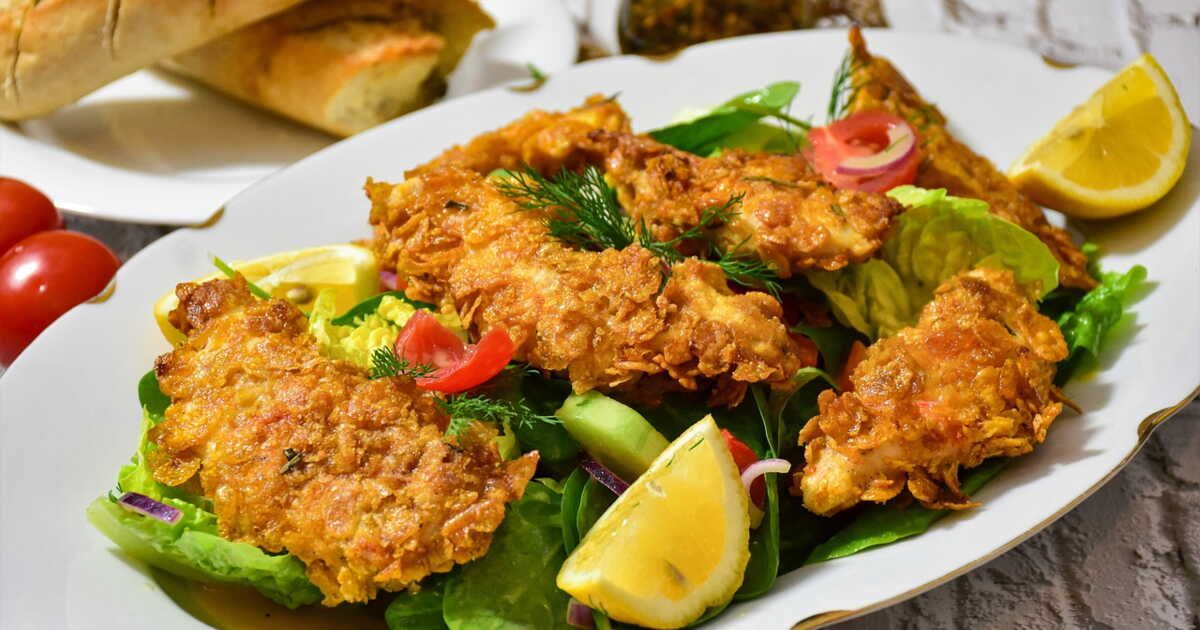 Retrouvons le croquant : la recette de poulet au parmesan sans friture