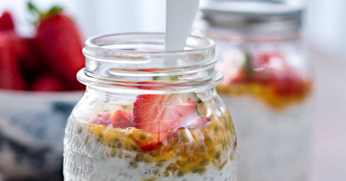 Chia aux fruits : un dessert léger et nutritif