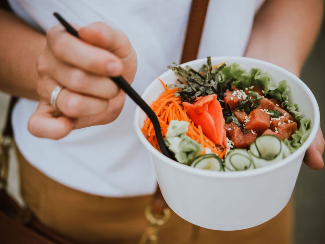 Neuf recettes colorées pour un poke bowl et un buddha bowl savoureux