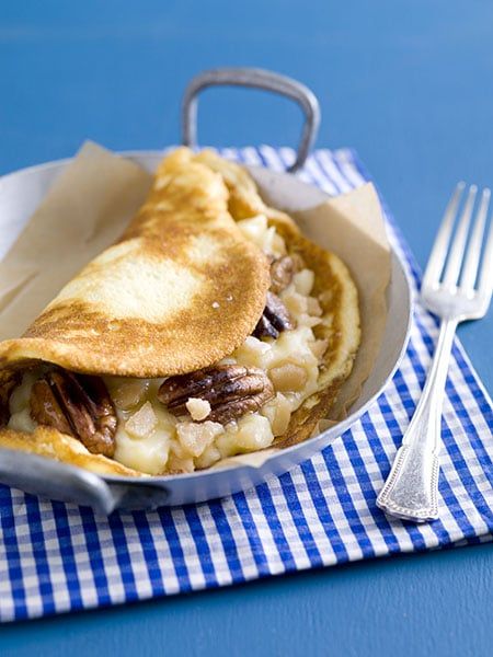 Crêpes soufflées de la Nouvelle-Orléans pralinées aux noix de pécan