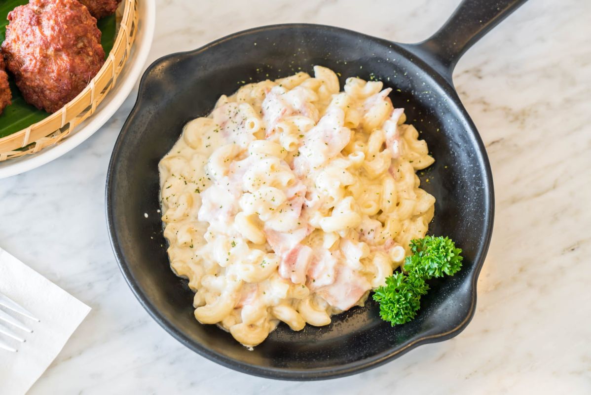 Un risotto de coquillettes au jambon en 15 minutes pour un réconfort instantané