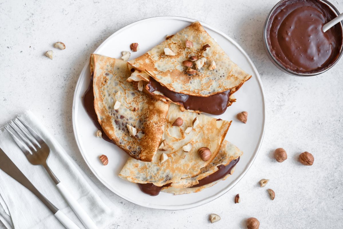 Les secrets pour des crêpes légères et sans grumeaux révélés