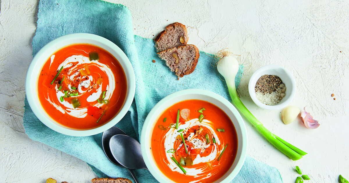 Découvrez ces 3 recettes de soupes délicieuses et rapides avec Sophie Dudemaine