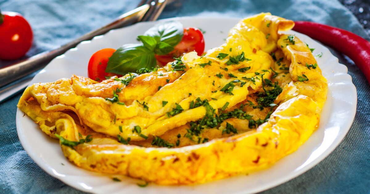 éveillez vos papilles avec l'omelette de la mère poulard à petit prix