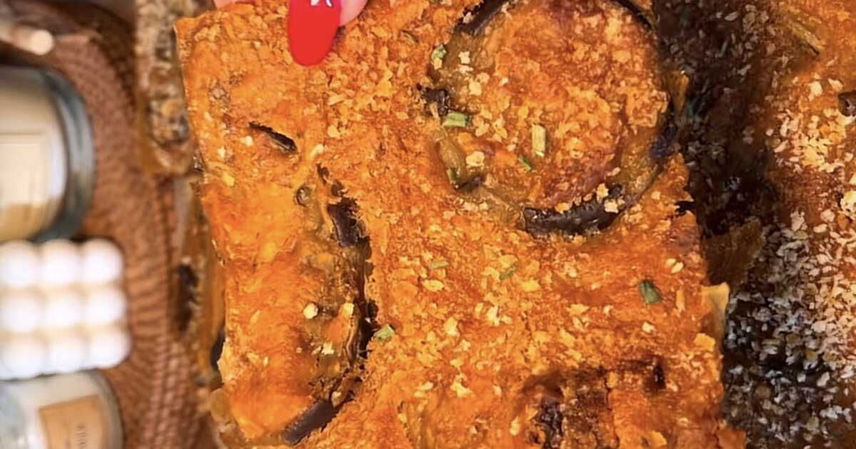 Une scarpaccia délicieuse : aubergines et tomates séchées en vedette