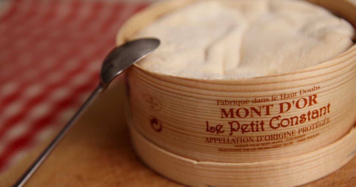 Savourez un mont d’or au four pour un hiver tout en douceur