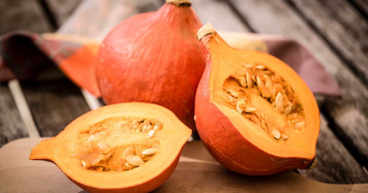 Une délicieuse recette de potimarron farci aux saveurs boisées pour un automne chaleureux