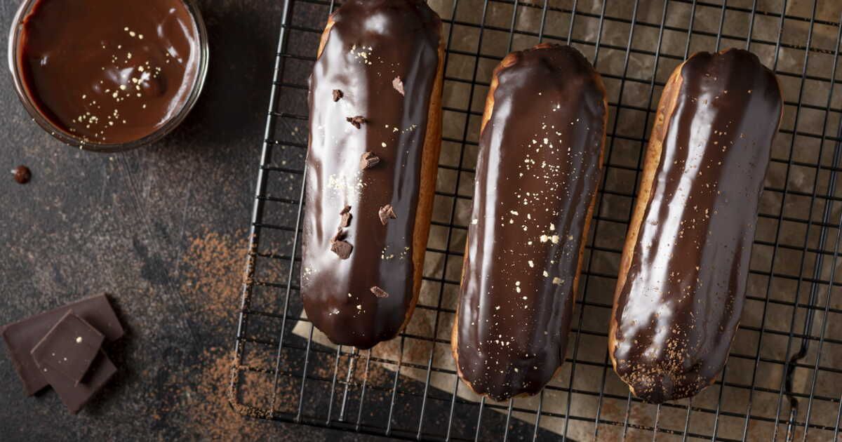 Éclairs au chocolat : la recette incontournable de Cyril Lignac