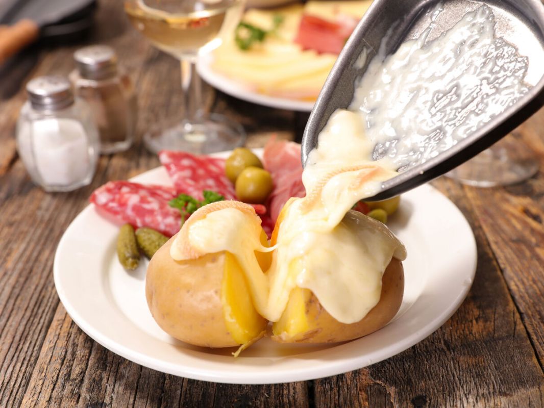 Une marque de raclette se distingue dans les grandes surfaces, selon 60 millions de consommateurs
