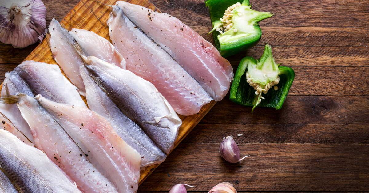 Transformez la peau de poisson en chips croustillantes et savoureuses
