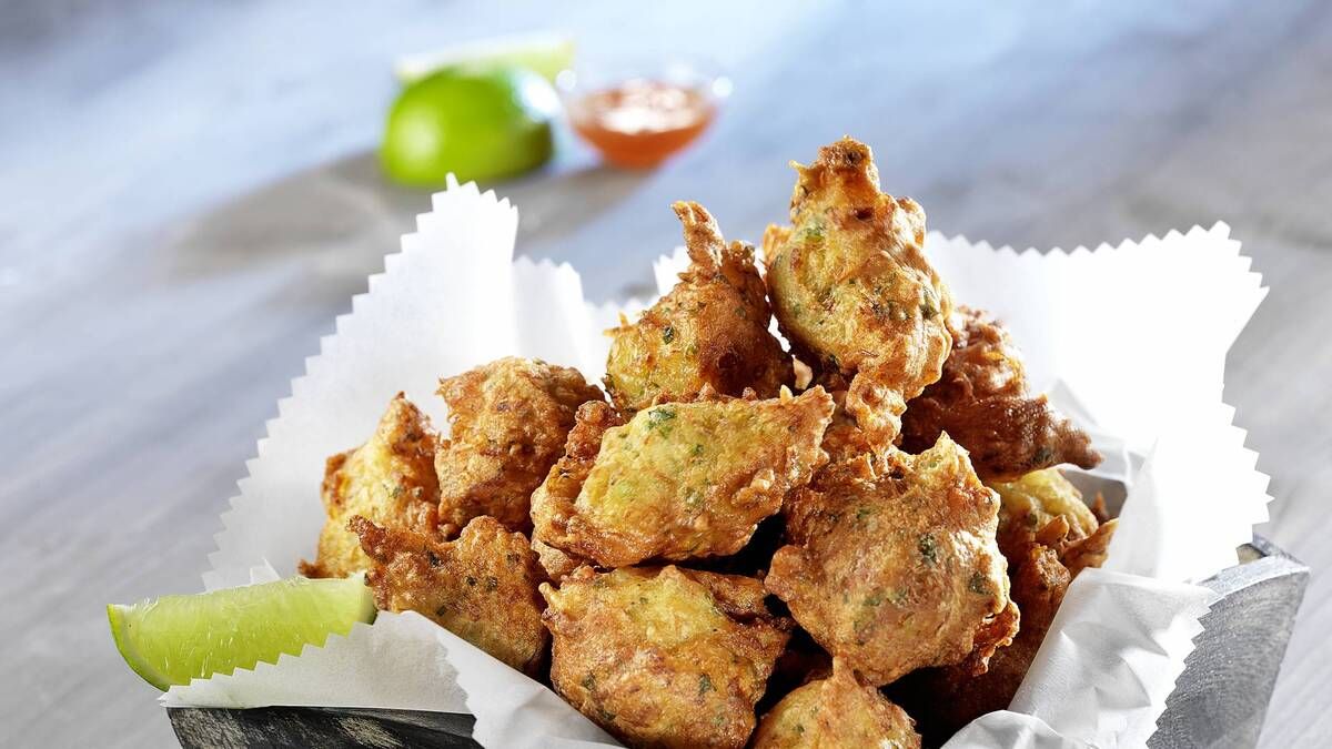 Acras de morue et sauce rougaille : une explosion de saveurs