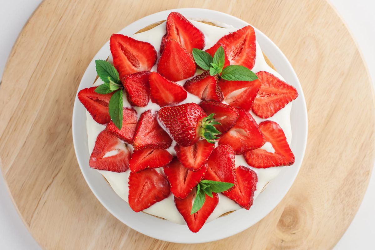Découvrez la recette du fraisier parfait avec Cyril Lignac